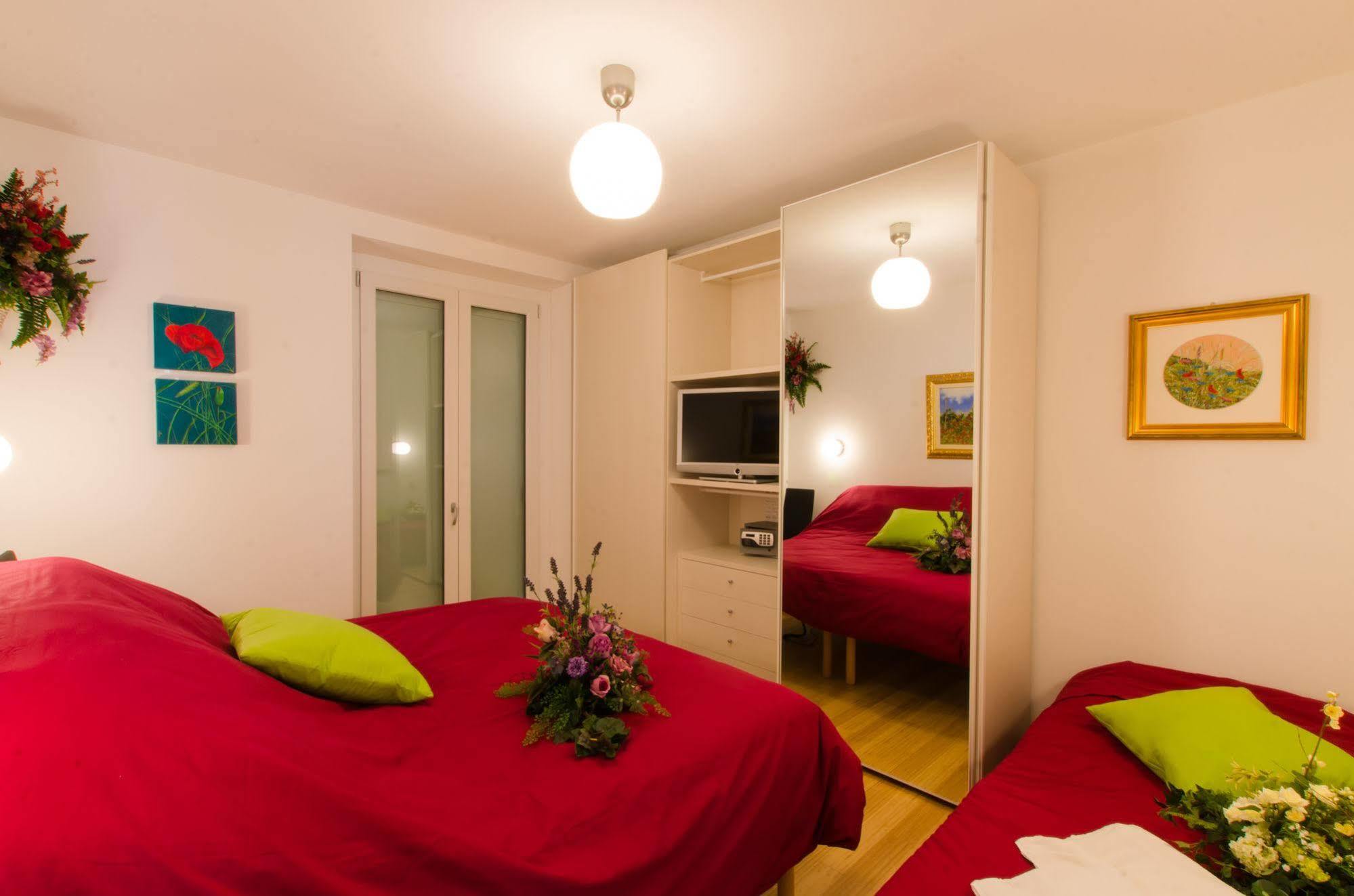 Wellness Suite Na' Canuna' Roddi Extérieur photo